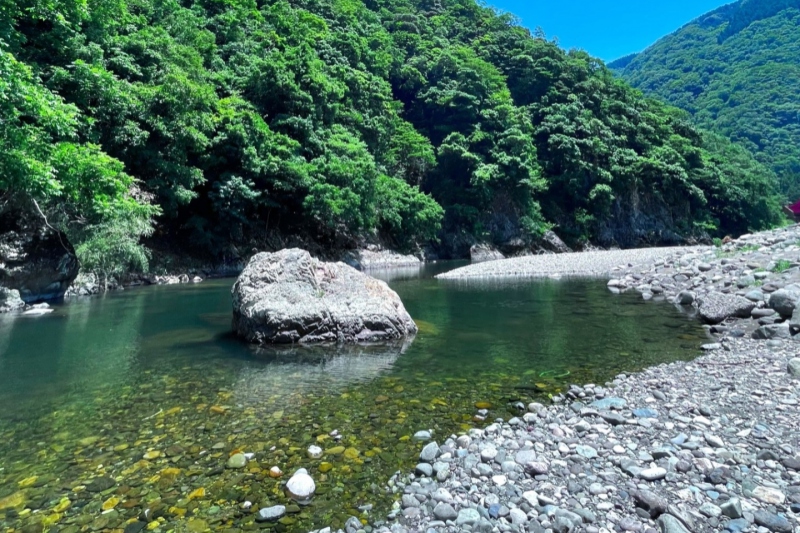 兵庫県の穴場/湯村温泉周辺の綺麗な川遊びスポットのご紹介